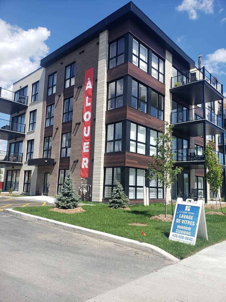 Apartment Window Cleaning